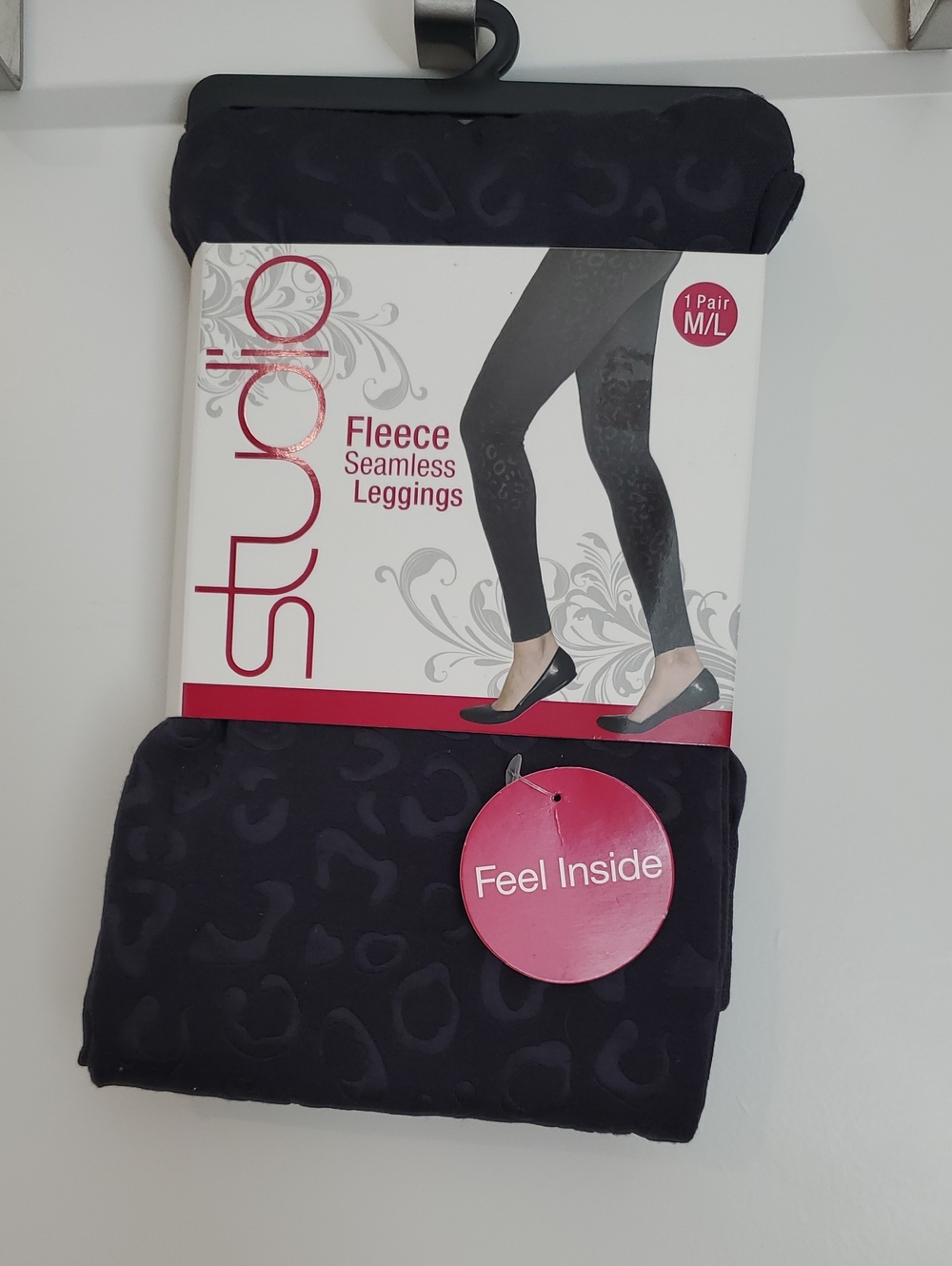NEW Studio Fleece Seamless Leggings - Black with Subtle Leopard Texture